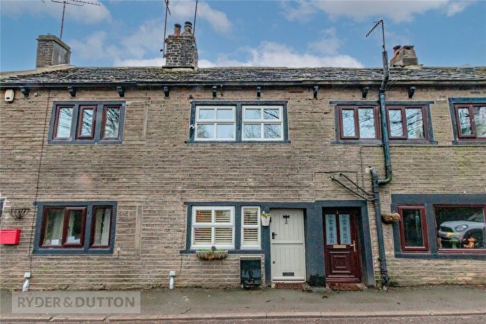 2 Bedroom Terraced House For Sale In Holywell Green, Halifax, West Yorkshire, HX4