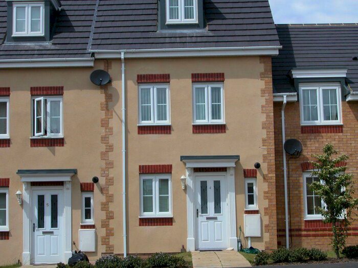 3 Bedroom Property To Rent In Ayr Close, Corby, NN18