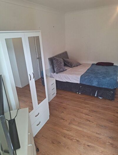 Studio To Rent In Braintree Road, Dagenham, Essex, RM10
