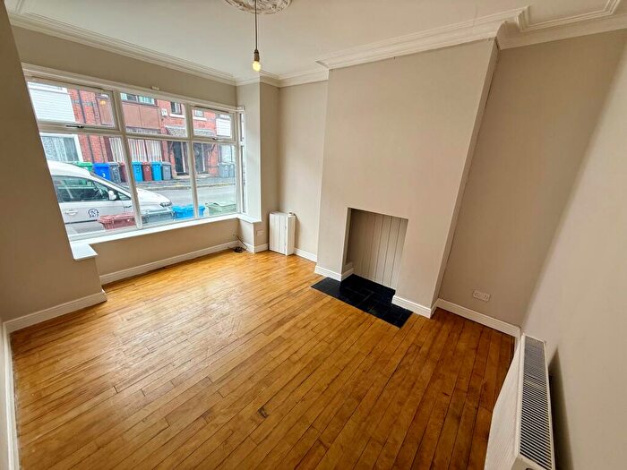 4 Bedroom Terraced House To Rent In Wellington Avenue, Whalley Range, M16