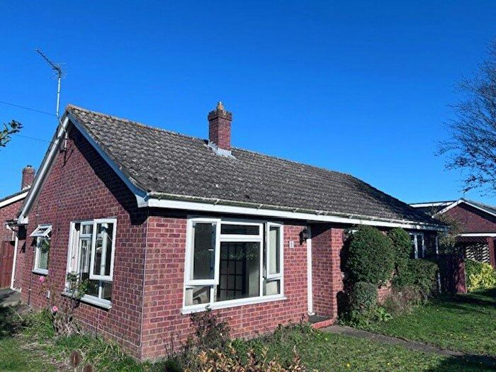 3 Bedroom Bungalow To Rent In Mulbarton, NR14