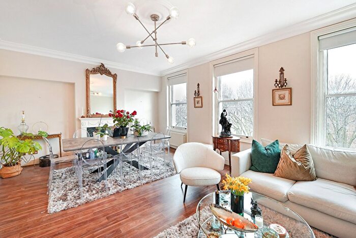 2 Bedroom Flat To Rent In Lexham Gardens, Kensington, W8