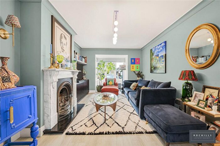 2 Bedroom Semi-Detached House To Rent In Dennis Road, East Molesey, Surrey, KT8