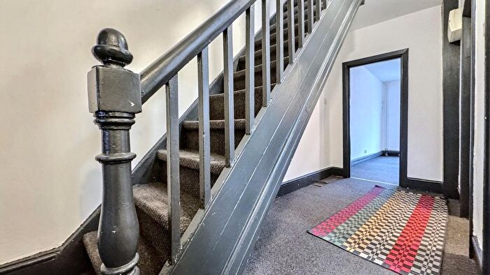 3 Bedroom Flat To Rent In Mary Street Redfield Crofts End, Bristol, BS5