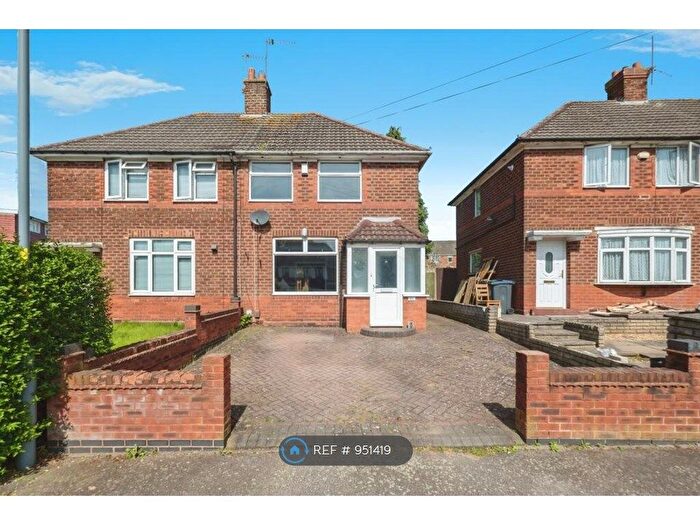 2 Bedroom Semi-Detached House To Rent In Brompton Road, Birmingham, B44