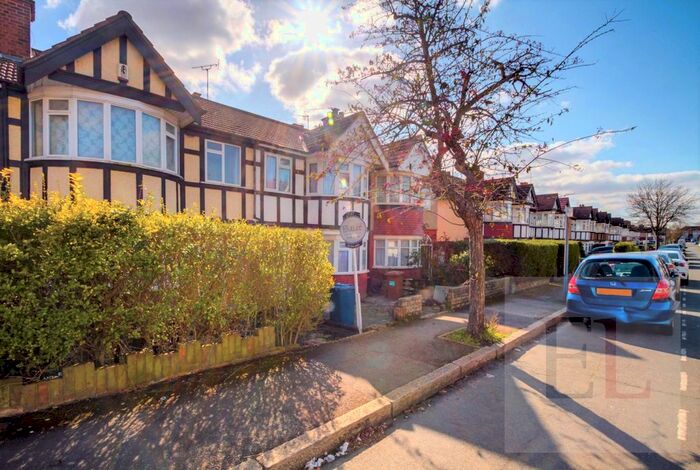 3 Bedroom Terraced House To Rent In Oxleay Road, Harrow, Greater London, HA2