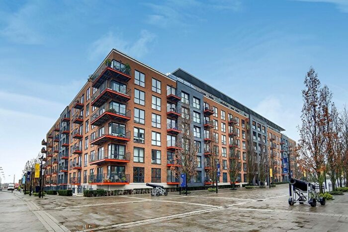 Studio To Rent In Major Draper Street, Woolwich, London, SE18