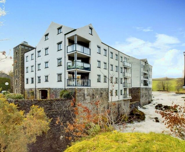 3 Bedroom Apartment For Sale In Great Howe, Burneside, Kendal, LA8