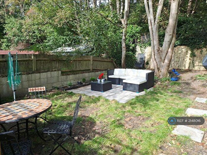 2 Bedroom Flat To Rent In Ditchling Rise, Brighton, BN1