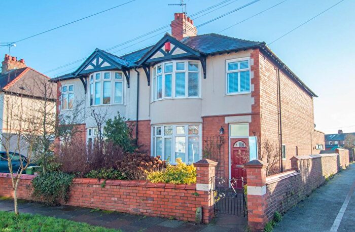 4 Bedroom Semi-Detached House For Sale In Beech Grove, Hoole, Chester, CH2