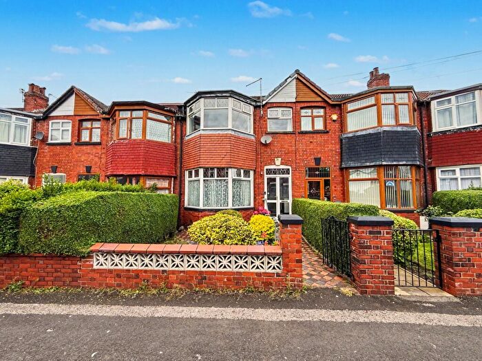 3 Bedroom Terraced House For Sale In Orange Hill Road, Prestwich, M25