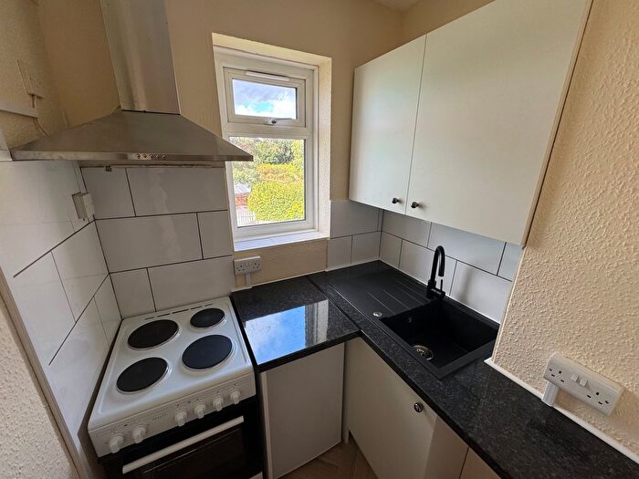 1 Bedroom Flat To Rent In Marine Park, Preston, Paignton, TQ3