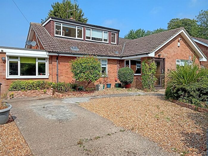 Property For Sale In Folly Lane, North Crawley, Newport Pagnell, MK16