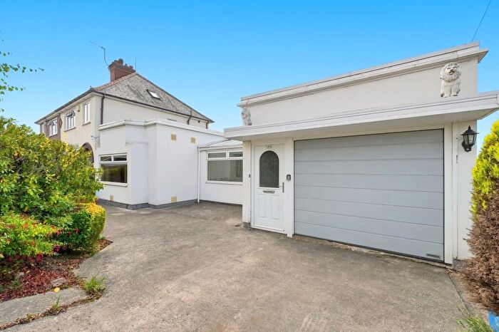 2 Bedroom Detached House For Sale In Brockwell Lane, Chesterfield, S40