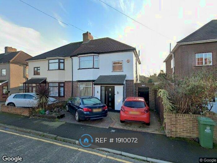 3 Bedroom Semi-Detached House To Rent In Hamilton Road, Bexleyheath, DA7
