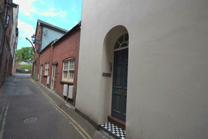 1 Bedroom Flat To Rent In Friernhay Street, Exeter, EX4