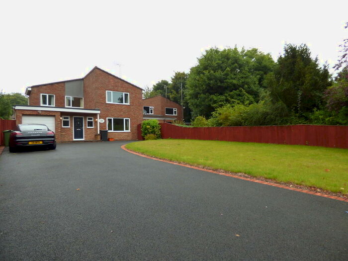 4 Bedroom Detached House To Rent In Springfield Road, Old Town, Swindon, SN1