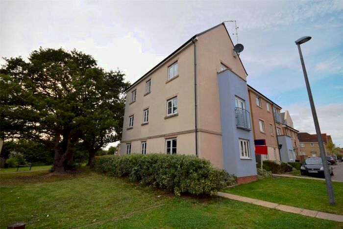 2 Bedroom Flat To Rent In The Sidings, Mangotsfield, Bristol, BS16