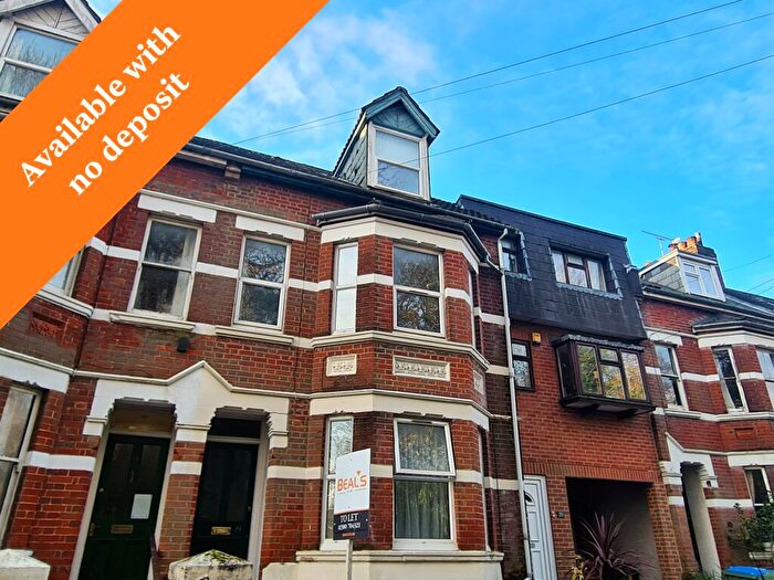 3 Bedroom Terraced House To Rent In Silverdale Road, Southampton, SO15