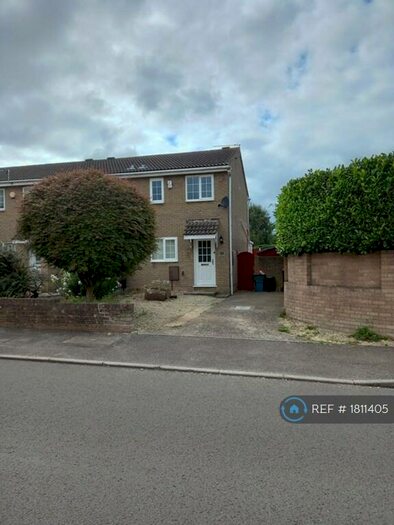 2 Bedroom End Of Terrace House To Rent In Acacia Avenue, Caldicot, NP26