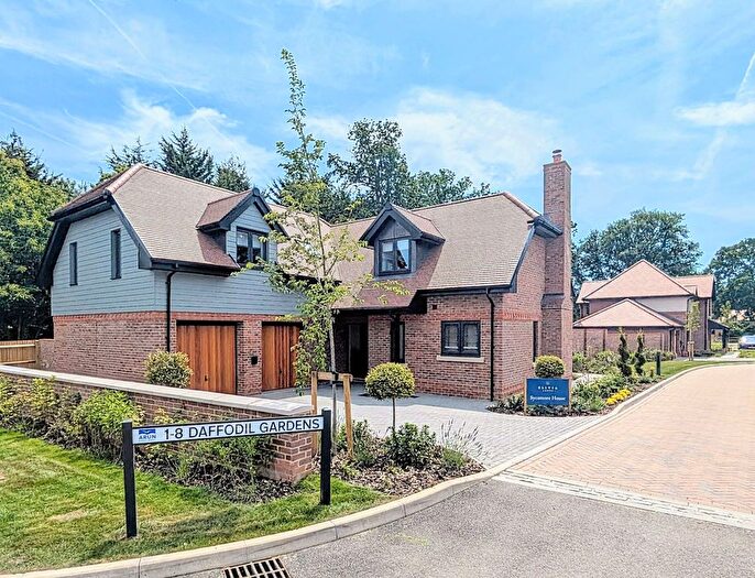 4 Bedroom Detached House For Sale In Arundel Road, Arundel, BN18