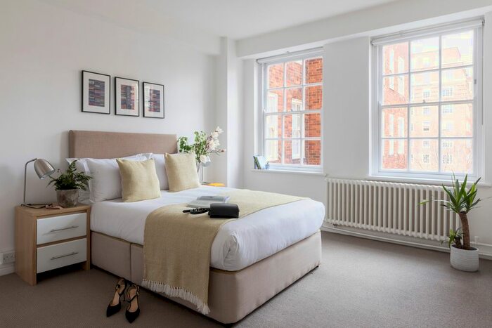 1 Bedroom Flat To Rent In Dolphin Square, London, SW1V