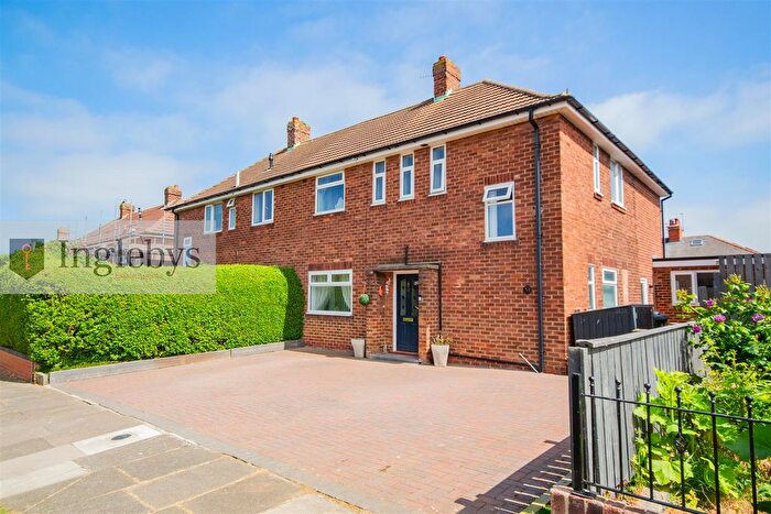 4 Bedroom Semi-Detached House For Sale In Johnston Avenue, Saltburn-By-The-Sea, TS12