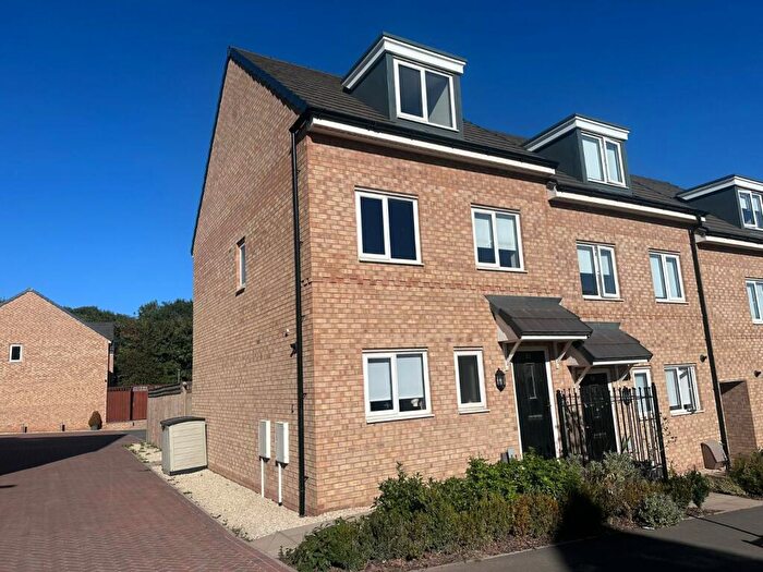 3 Bedroom House To Rent In Harviston Avenue, Gedling, Nottingham, Nottinghamshire, NG4