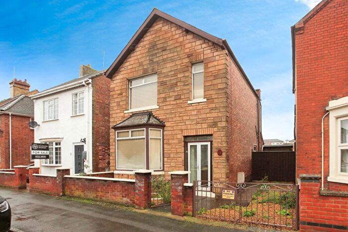 3 Bedroom Detached House For Sale In Queens Walk, Peterborough, PE2