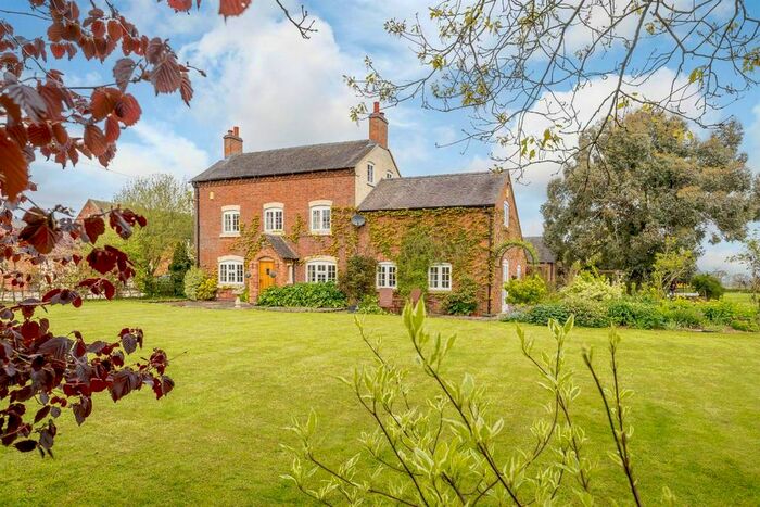 4 Bedroom Detached House For Sale In Snelston, Ashbourne, Derbyshire, DE6