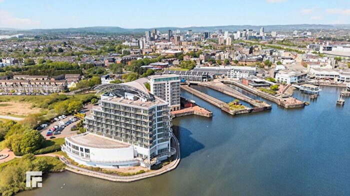2 Bedroom Apartment For Sale In Havannah Street, Cardiff, CF10