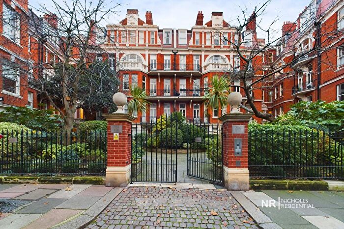 3 Bedroom Property To Rent In Fitzgeorge Avenue, London, Greater London., W14