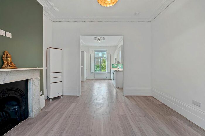 4 Bedroom Property To Rent In Allerton Road, London, N16