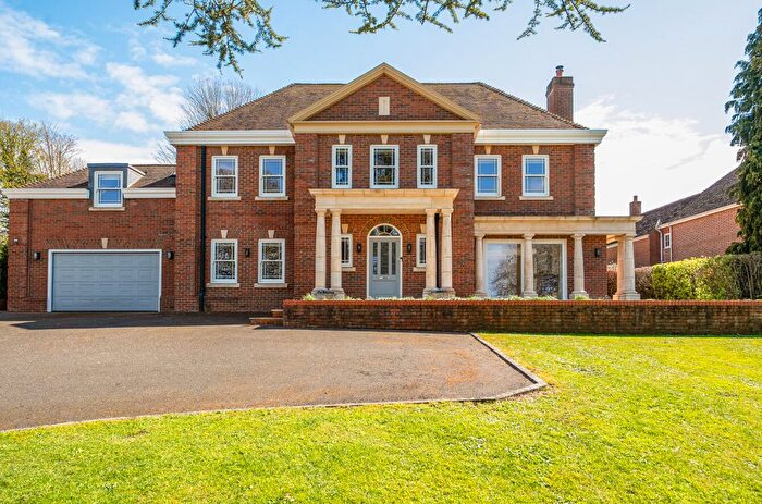 5 Bedroom Detached House For Sale In Ham Road, Liddington, Swindon, SN4