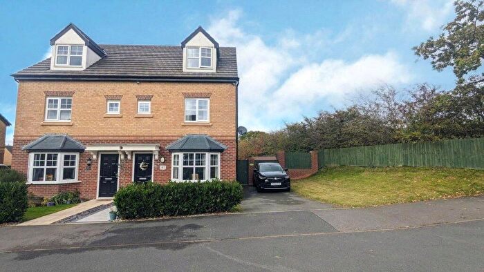 3 Bedroom Semi Detached House For Sale In Jackfield Way, Skelmersdale, Lancashire, WN8