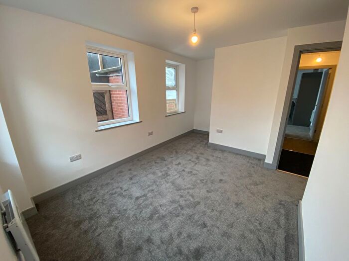 1 Bedroom Flat To Rent In Portland Place, Doncaster, DN1