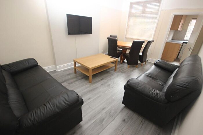5 Bedroom Terraced House To Rent In Langdale Road, L15