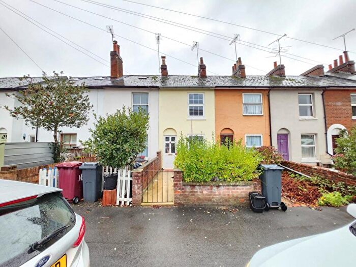 2 Bedroom Terraced House To Rent In Princes Street, Reading, RG1