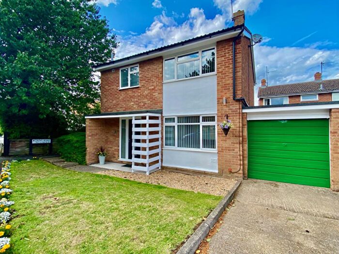 3 Bedroom Detached House To Rent In May Road, Turvey, MK43