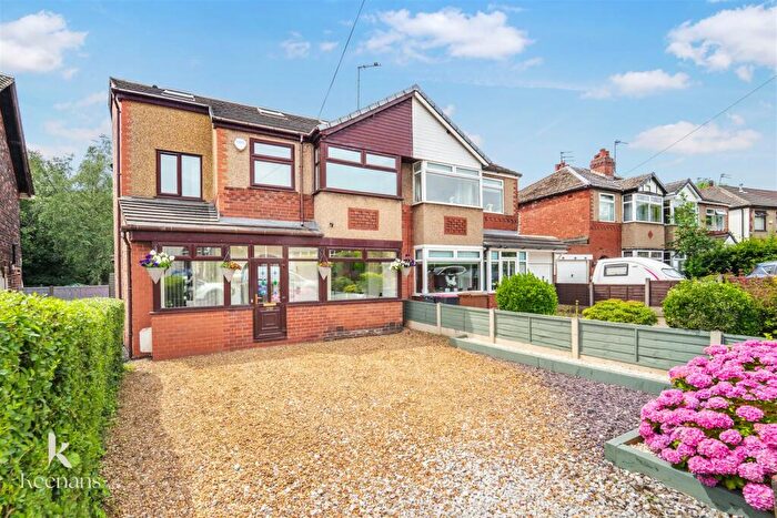 4 Bedroom Semi-Detached House For Sale In St. Georges Crescent, Worsley, Manchester, M28