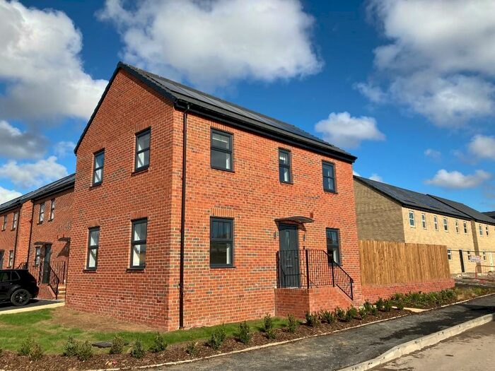 3 Bedroom Detached House To Rent In Wansford Grove, Dream, Hull, East Riding Of Yorkshire, HU9