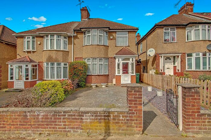 3 Bedroom End Terrace House For Sale In Greenford Road, Greenford, UB6