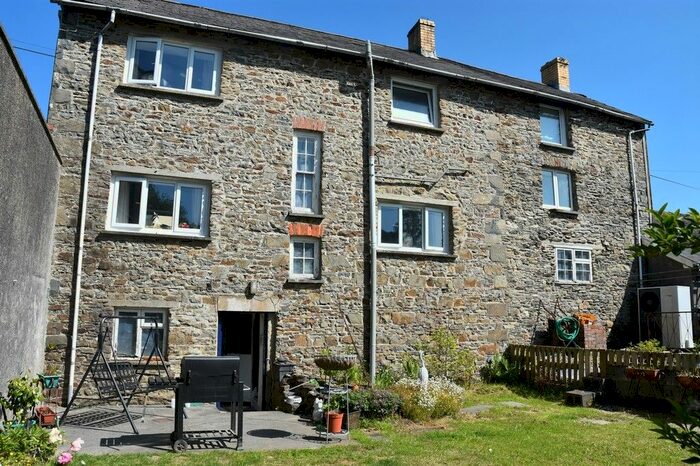 4 Bedroom Cottage For Sale In Pencader, SA39