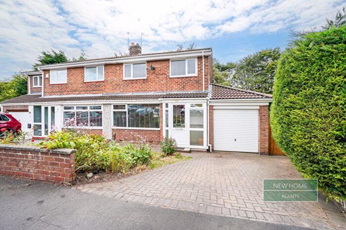 3 Bedroom Semi-Detached House For Sale In Park Lea, Sunderland, SR3