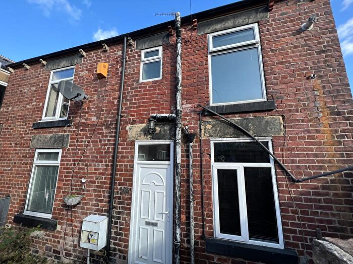 2 Bedroom Link Detached House For Sale In A, Melville Street, Wombwell, Barnsley, S73