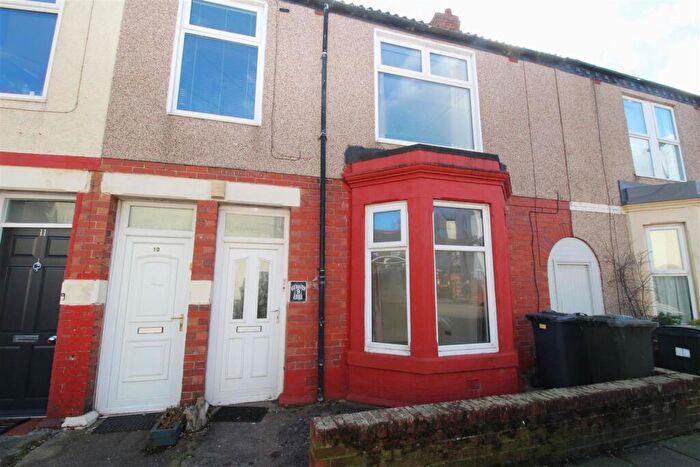 2 Bedroom Flat To Rent In Marden Crescent, Whitley Bay, NE26