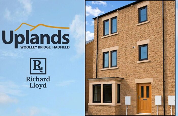 4 Bedroom Semi Detached House For Sale In Uplands, Hadfield, High Peak, SK13