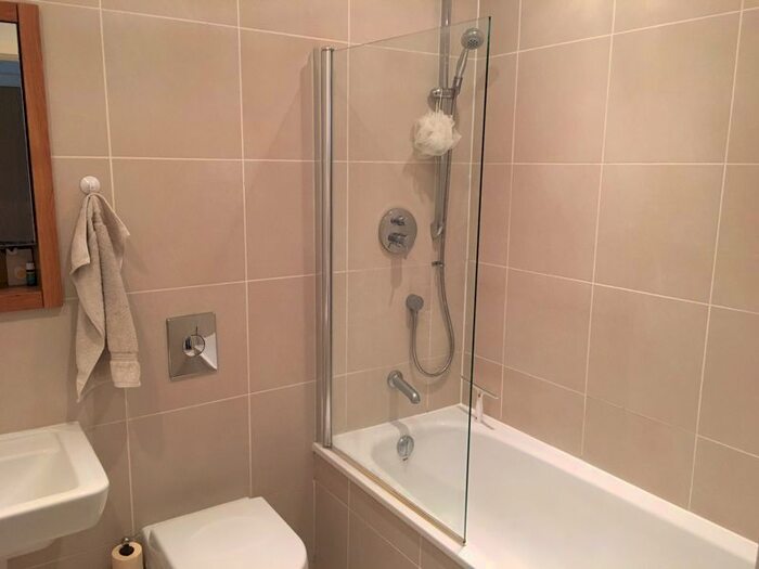 1 Bedroom Flat To Rent In Grove Park Oval, Gosforth, NE3