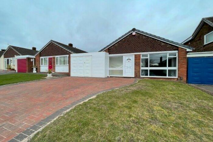 2 Bedroom Bungalow To Rent In St. Benedicts Road, Burntwood, WS7