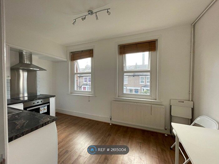 1 Bedroom Flat To Rent In Trundleys Road, London, SE8
